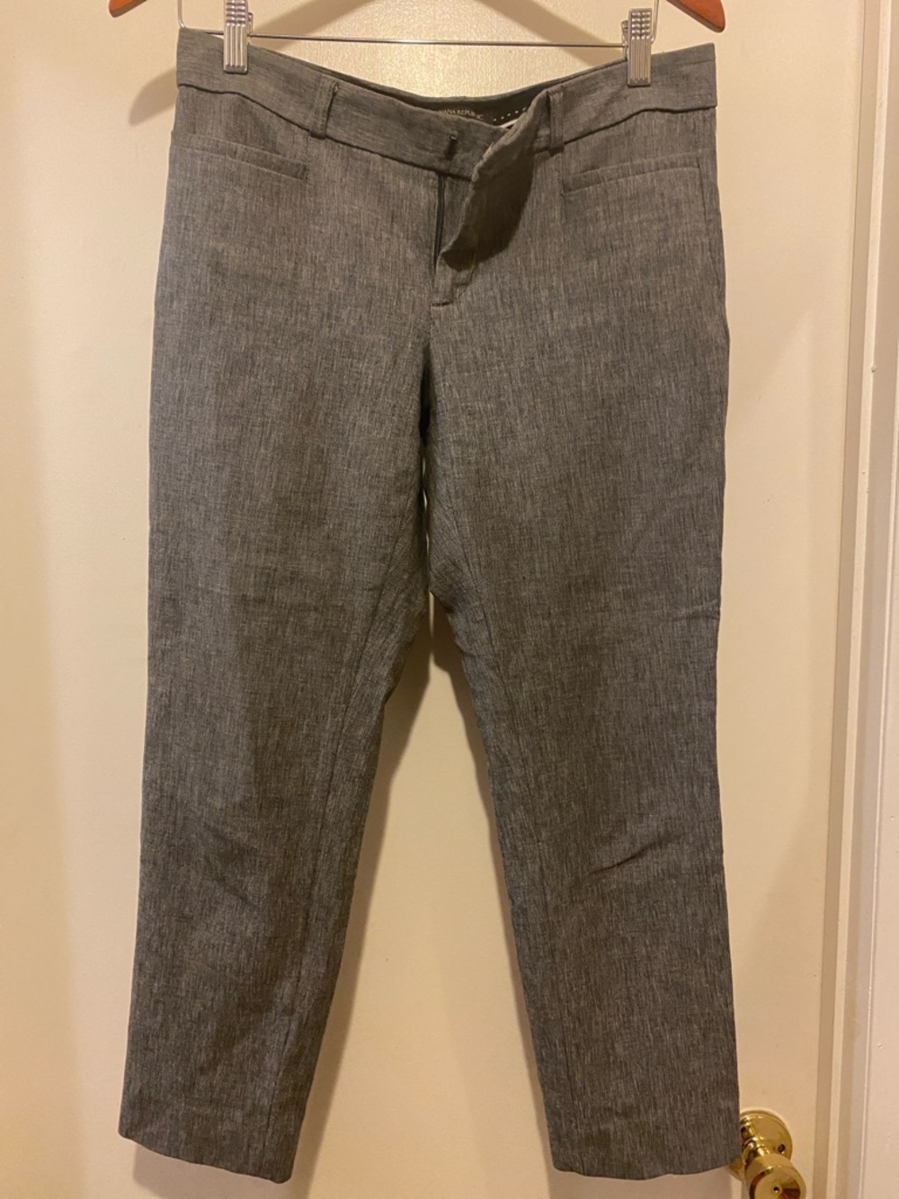 Banana Republic Gray Cropped Ankle Pants